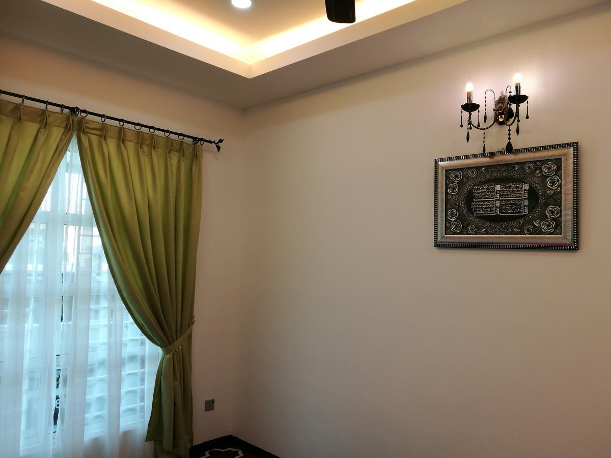 Barakah Homestay Алор Сетар Екстериор снимка