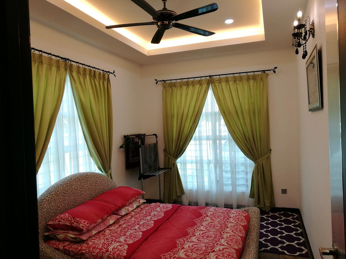 Barakah Homestay Алор Сетар Екстериор снимка